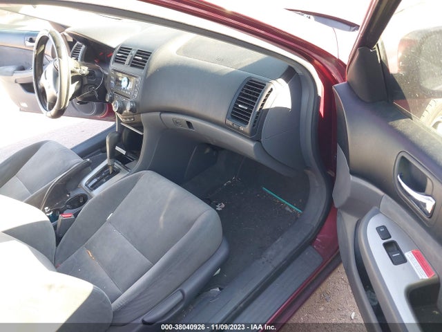 2004 HONDA ACCORD SDN EX VIN: 1HGCM56684A164589