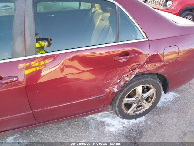 2004 HONDA ACCORD SDN EX VIN: 1HGCM56684A164589
