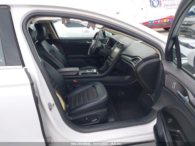 2018 FORD FUSION SE VIN: 3FA6P0HD8JR148658