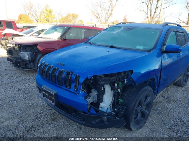 1C4PJMDX3JD600323 Jeep Cherokee Limited 4x4