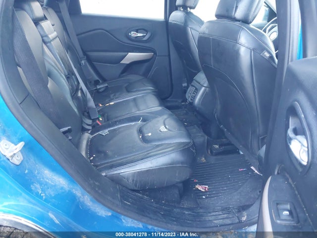 1C4PJMDX3JD600323 Jeep Cherokee Limited 4x4