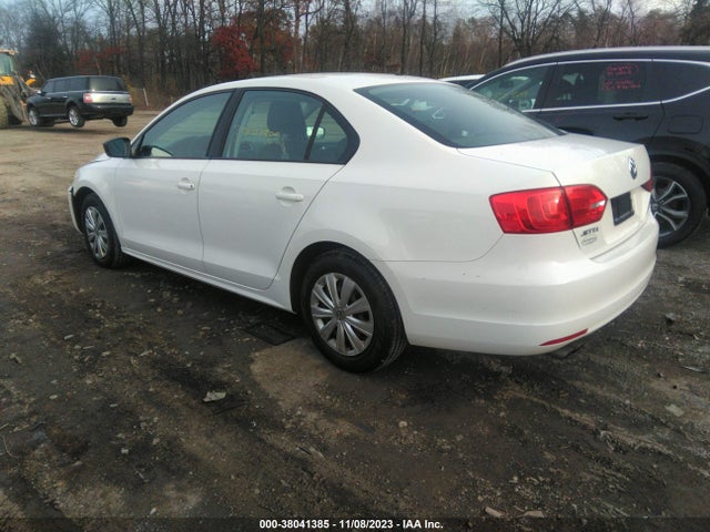 2013 VOLKSWAGEN JETTA 2.0L S VIN: 3VW2K7AJ8DM291463