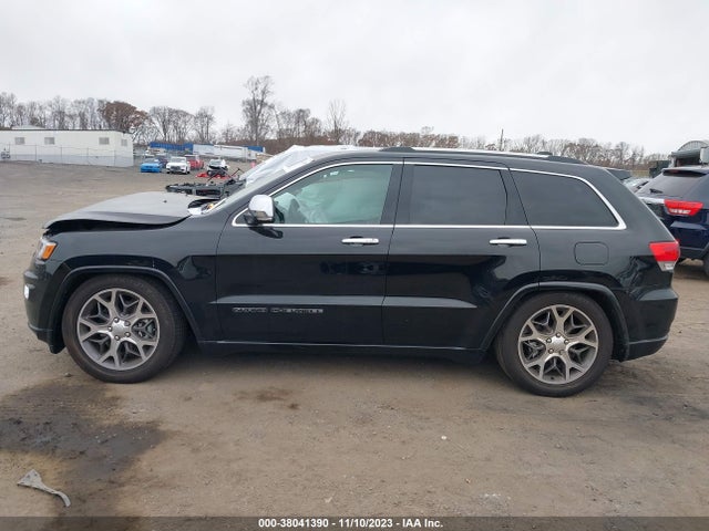 1C4RJFCG8MC728931 Jeep Grand Cherokee Overland 4x4
