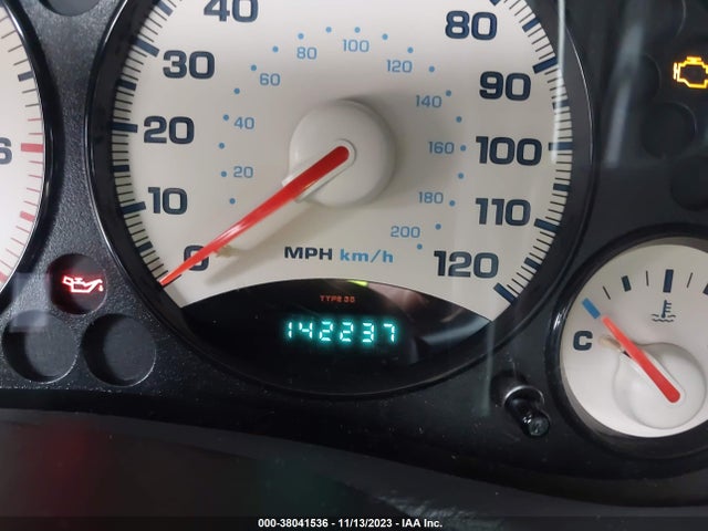 2004 JEEP LIBERTY SPORT VIN: 1J4GL48K24W304138