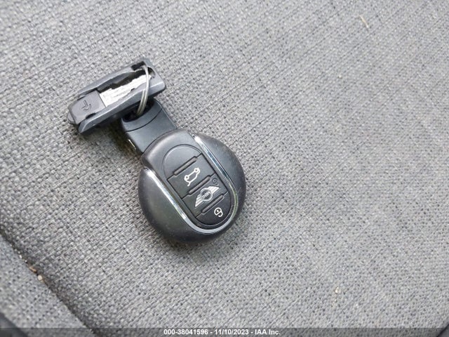 2015 MINI HARDTOP WMWXU3C51F2B57769 Photo 10