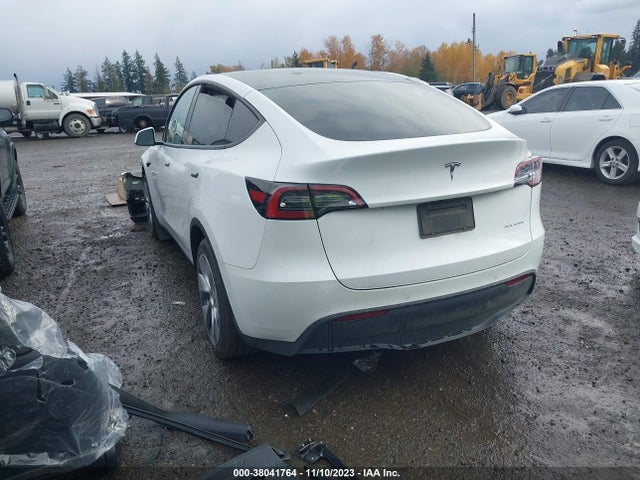 Tesla Model Y Long Range 2022 7SAYGAEE6NF404442 Image 3