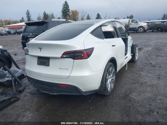 Tesla Model Y Long Range 2022 7SAYGAEE6NF404442 Image 4