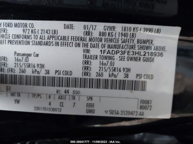 2017 FORD FOCUS SE VIN: 1FADP3FE3HL218936