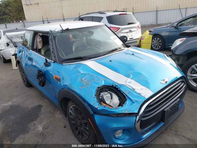 2016 MINI HARDTOP WMWXP5C54G2D14635 Photo 0