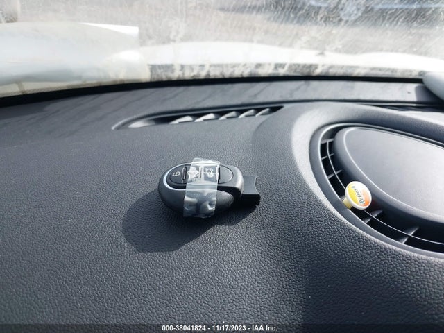 2023 MINI HARDTOP WMW53DH0XP2T74619 Photo 10
