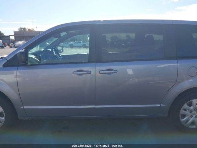 2C4RDGBG0JR259402 Dodge Grand Caravan Se