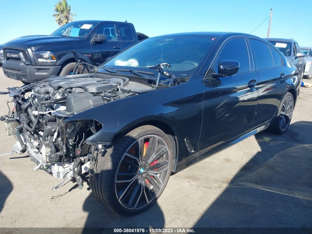 BMW M550i Xdrive 2023 WBA13BK01PCN05927 Image 2