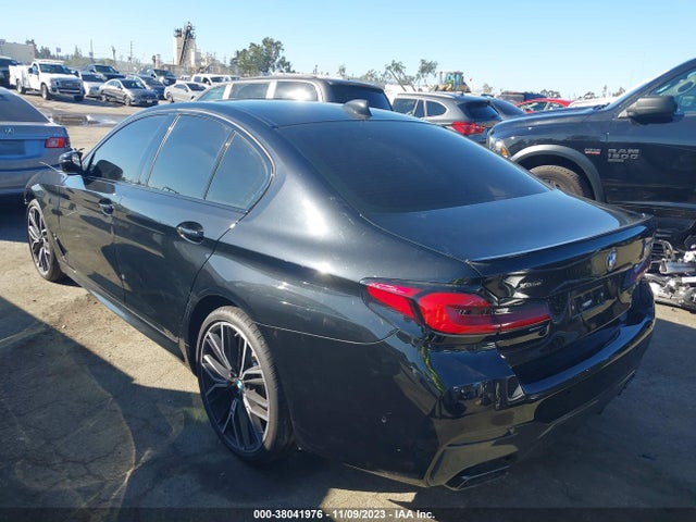 BMW M550i Xdrive 2023 WBA13BK01PCN05927 Image 3