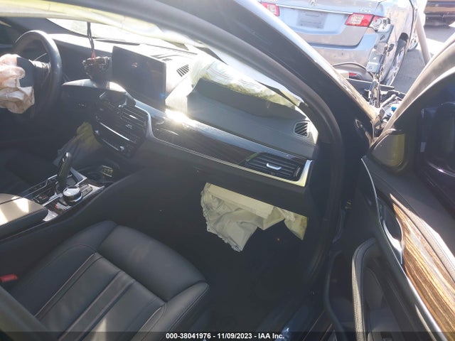 BMW M550i Xdrive 2023 WBA13BK01PCN05927 Image 5
