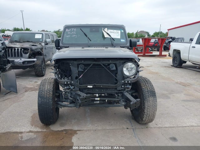 1C4HJXDN7MW585581 Jeep Wrangler Unlimited Sport Altitude 4x4