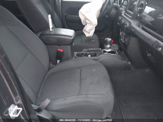 1C4HJXDN7MW585581 Jeep Wrangler Unlimited Sport Altitude 4x4