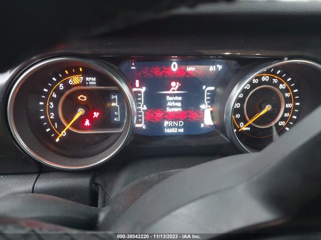 1C4HJXDN7MW585581 Jeep Wrangler Unlimited Sport Altitude 4x4