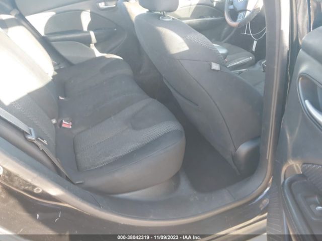 1C3CDFAA7FD315606 Dodge DART SE