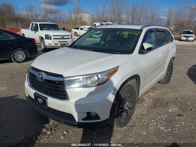 Toyota Highlander Xle V6 2016 5TDJKRFH7GS307642 Image 2