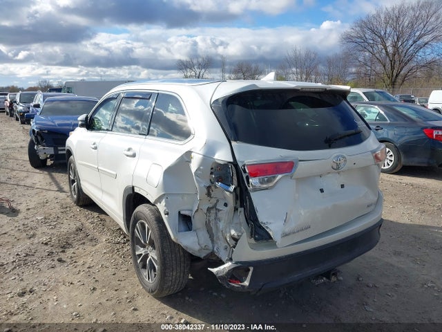 Toyota Highlander Xle V6 2016 5TDJKRFH7GS307642 Image 3