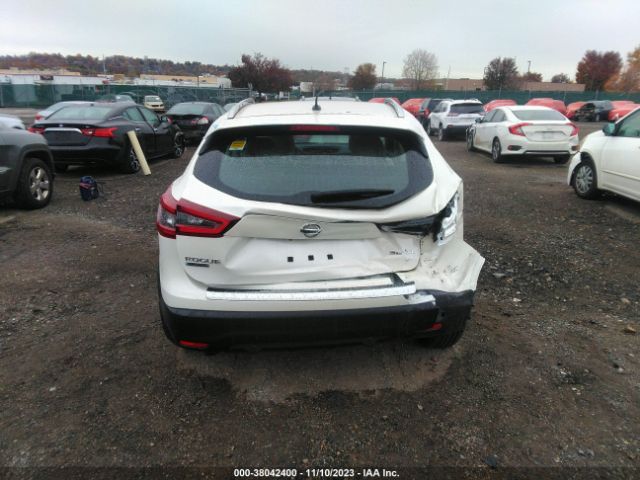 JN1BJ1CW1NW483677 Nissan Rogue Sport Sl Awd Xtronic Cvt