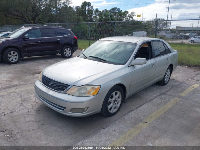 2000 TOYOTA AVALON XLS VIN: 4T1BF28B8YU016830