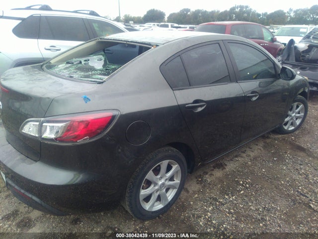 38042439 :رقم المزاد ، JM1BL1VF8B1470728 vin ، 2011 Mazda Mazda3 I Touring مزاد بيع