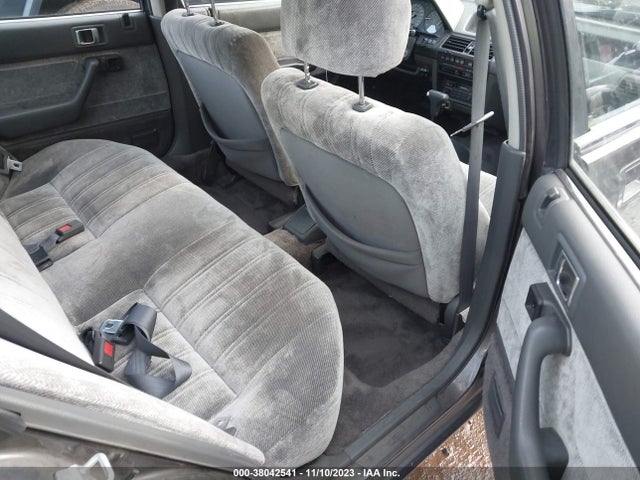 1988 HONDA ACCORD LX VIN: JHMCA5632JC101791