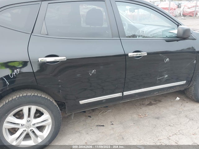 2015 NISSAN ROGUE SELECT S VIN: JN8AS5MV4FW257285