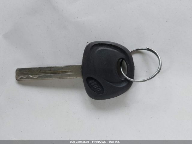 KNDMB5C13G6084397 KIA SEDONA LX