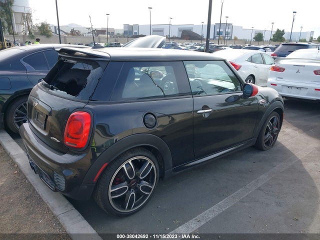 2016 MINI HARDTOP WMWXM9C58GT996961 Photo 3