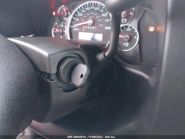 Chevrolet EXPRESS CARGO VAN 2019 1GCWGAFG7K1184947 Image 11