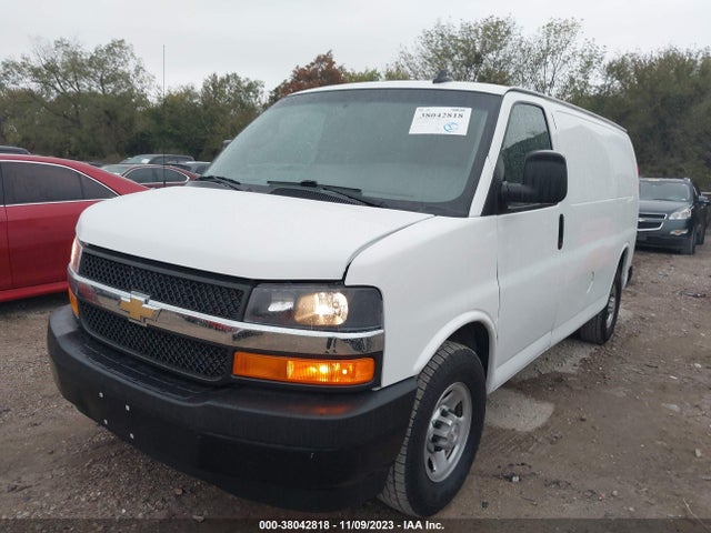 Chevrolet EXPRESS CARGO VAN 2019 1GCWGAFG7K1184947 Image 2
