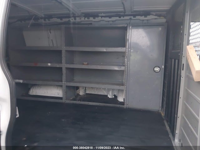 Chevrolet EXPRESS CARGO VAN 2019 1GCWGAFG7K1184947 Image 8