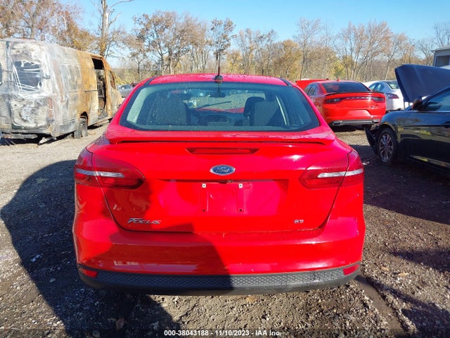 Ford FOCUS SE 2017 1FADP3F28HL271704 Image 16