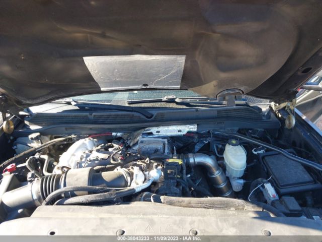 1GT12TEY0HF155235 GMC Sierra 2500hd Slt
