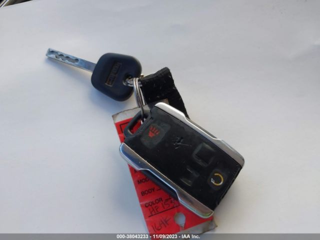 1GT12TEY0HF155235 GMC Sierra 2500hd Slt