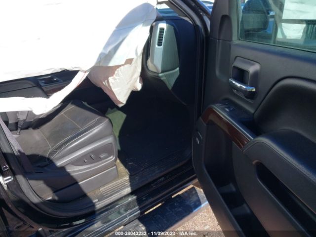 1GT12TEY0HF155235 GMC Sierra 2500hd Slt