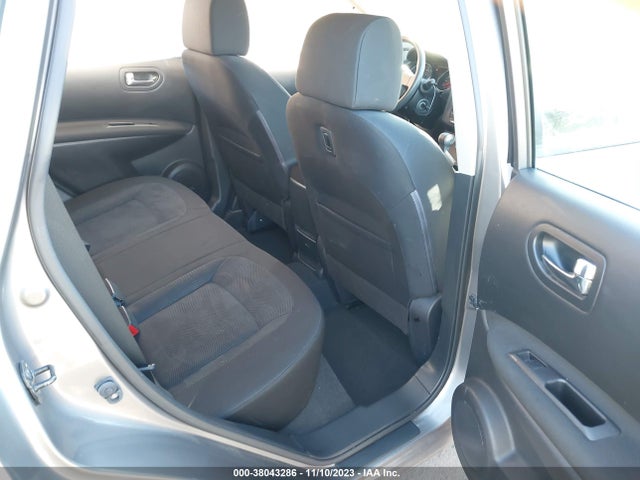 2015 NISSAN ROGUE SELECT S VIN: JN8AS5MV2FW771815