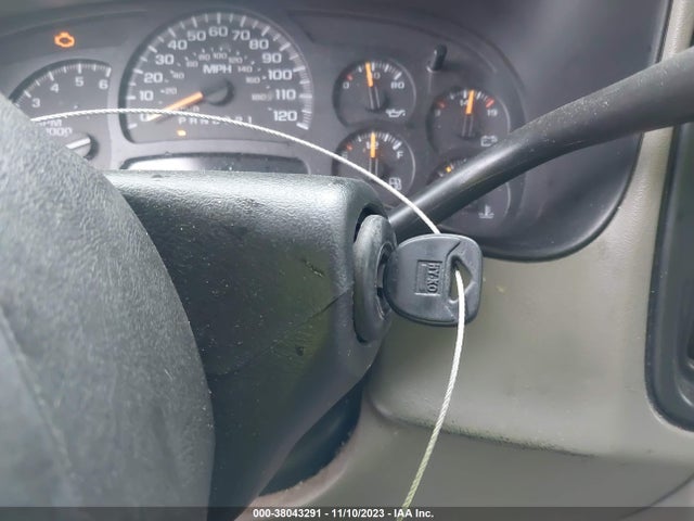 2006 CHEVROLET SILVERADO 1500 LT2 VIN: 2GCEK19B661286301