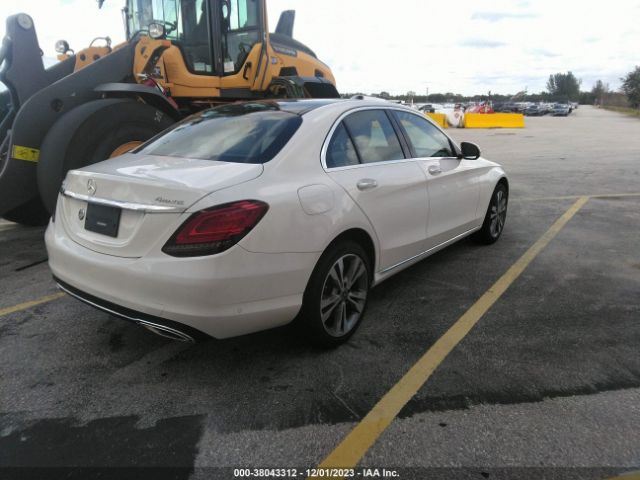 W1KWF8EB9MR628521 Mercedes-Benz C-class C 300