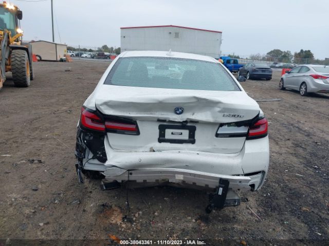 2022 BMW 5 SERIES WBA13AG0XNCK21471 Photo 5