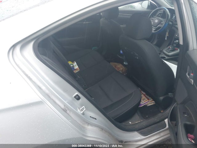 2018 HYUNDAI ELANTRA SEL VIN: 5NPD84LF2JH225963
