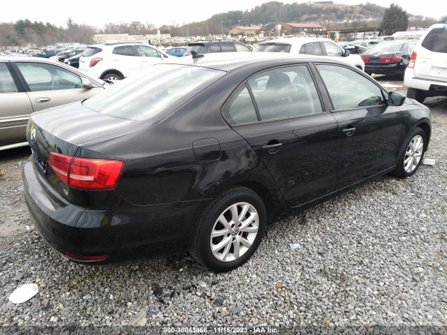3VWD17AJ8FM319986 Volkswagen Jetta Sedan 1.8t Se
