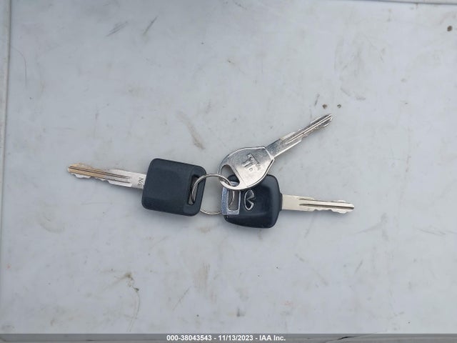 2006 INFINITI G35X VIN: JNKCV51F16M615994