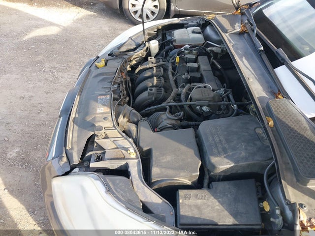 2014 FORD FOCUS SE VIN: 1FADP3F24EL457879