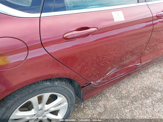 Chrysler 200 Limited 2015 1C3CCCAB4FN597319 Image 8