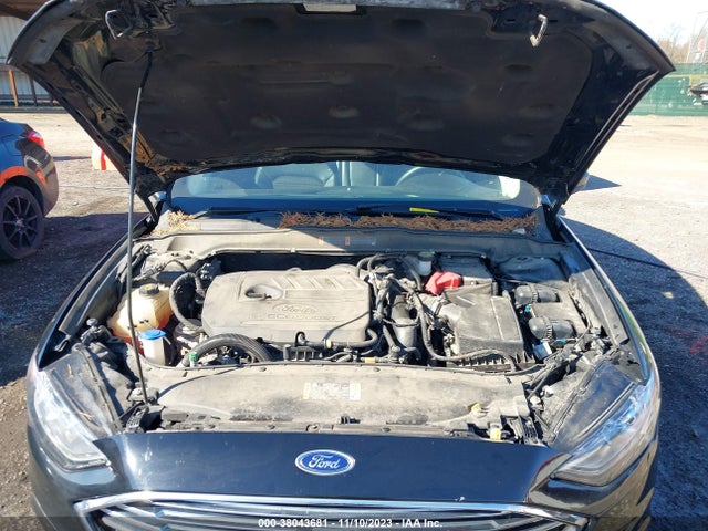 2018 FORD FUSION SE VIN: 3FA6P0HD1JR185177