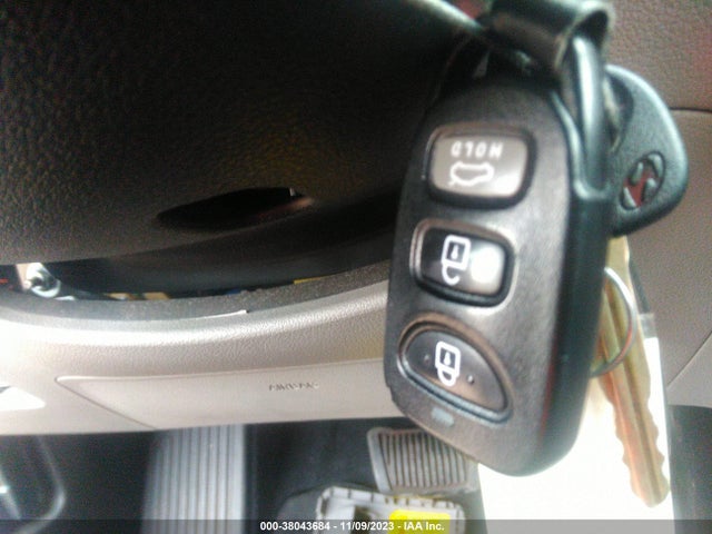 2019 HYUNDAI ELANTRA SEL VIN: 5NPD84LF5KH477417