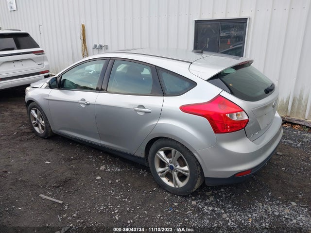 2014 FORD FOCUS SE VIN: 1FADP3K22EL322549